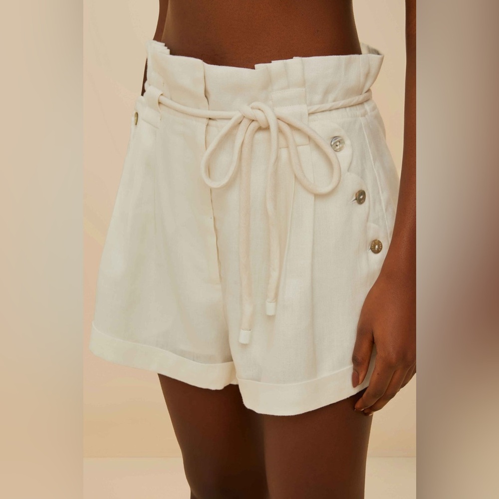 Farm Rio: Off-White Wavy Pockets Premium Linen Shorts